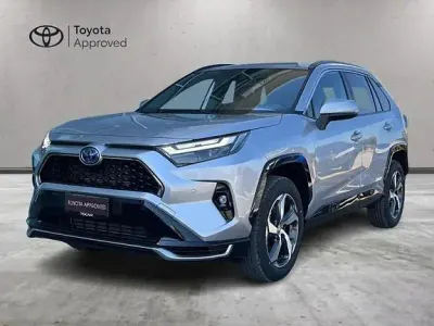 Nuova Toyota RAV4 Hybrid 306 CV (225 kW) 2026 Grigio SUV