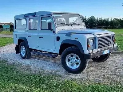 Usata Land Rover Defender 122 CV (89 kW) 2006 Bianco Station wagon