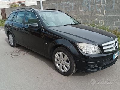 Gebraucht Mercedes C220 150 PS (110 kW) 2011 Kombi