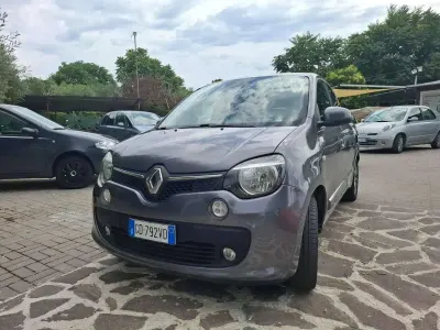 Usata Renault Twingo Vibes 30 kW (42 CV) 2021 Grigio Utilitaria