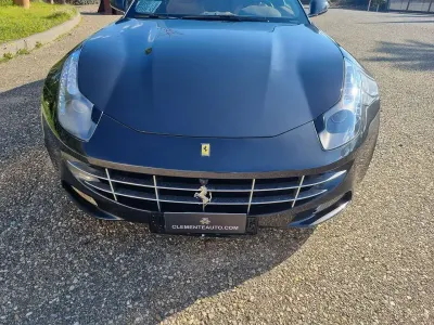 Usata Ferrari FF 659 CV (484 kW) 2012 Grigio Station wagon
