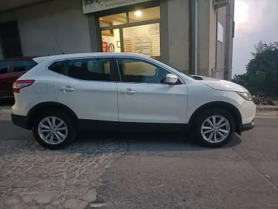 Usata Nissan Qashqai 360º 131 CV (96 kW) 2014 SUV