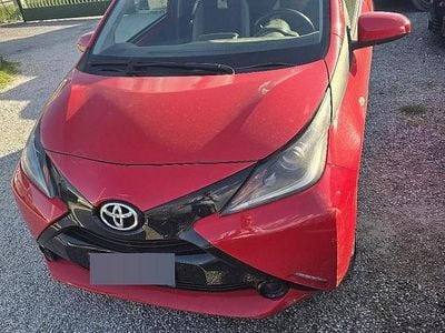 Usata Toyota Aygo 2018 Rosso Utilitaria