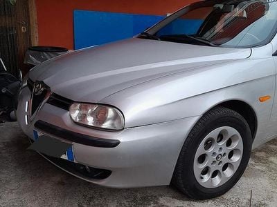 Grigio Usata 2002 Alfa Romeo 156 Berlina | 2000 €
