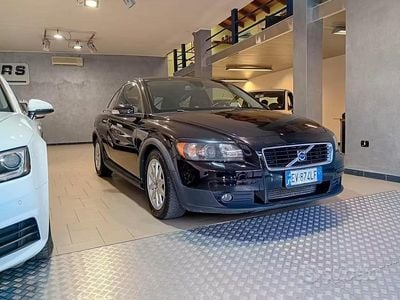 Usata Volvo C30 Summum 136 CV (100 kW) 2007 Nero Utilitaria