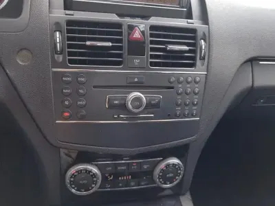 Usata Mercedes C200 136 CV (100 kW) 2008 Grigio Berlina