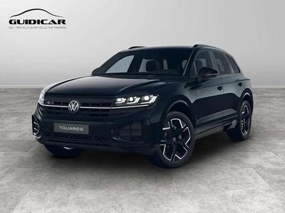 Nuova VW Touareg Edition 231 CV (169 kW) 2026 Grenadill black metallizzato SUV