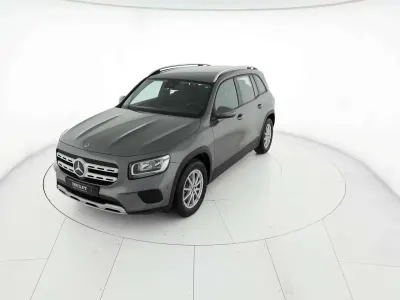Occasion Mercedes GLB200 Executive 150 PK (110 kW) 2021 Zilver SUV