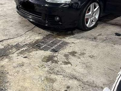 Usata VW Golf V Sport 190 CV (139 kW) 2007 Berlina