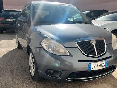 usata Lancia Ypsilon 1.2 Argento