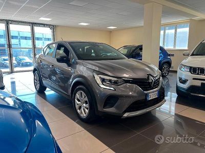 Other Usata 2022 Renault Captur Business SUV | 18.800 € (Cara)
