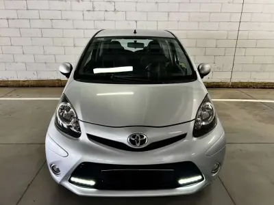 Usata Toyota Aygo Connect Style 68 CV (50 kW) 2012 Other Utilitaria