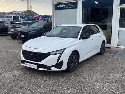 Usata Peugeot 308 Active 110 CV (80 kW) 2022 Other Berlina