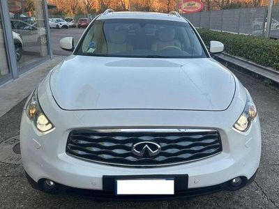 Usata Infiniti QX70 Premium 238 CV (175 kW) 2011 Bianco SUV