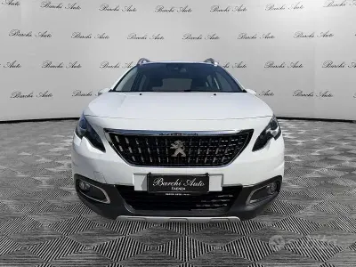 Usata Peugeot 2008 Allure 99 CV (72 kW) 2018 Bianco SUV