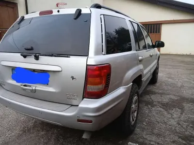Usata Jeep Grand Cherokee Overland 163 CV (119 kW) 2005 Argento SUV