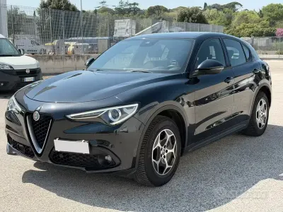 Usata Alfa Romeo Stelvio 190 CV (139 kW) 2022 Nero SUV