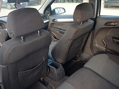 Usata Opel Astra 120 CV (88 kW) 2007 Bianco Station wagon