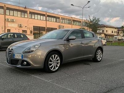 Usata Alfa Romeo Giulietta 210 CV (154 kW) 2015 Grigio Utilitaria