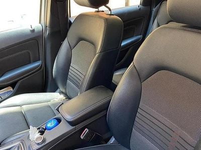 Usata Mercedes B180 109 CV (80 kW) 2016 Grigio Monovolume