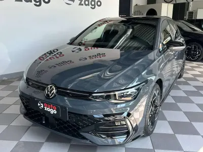 Nuova VW Golf VIII R-line Plus 150 CV (110 kW) 2026 Grigio delfino Berlina