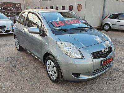 usata Toyota Yaris 1.0 3 porte provenienza nord Italia