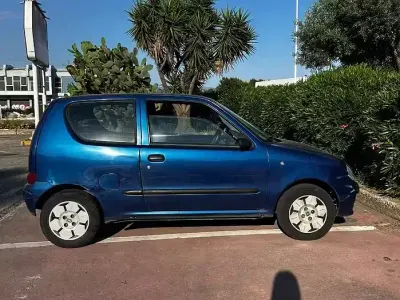 Occasion Fiat 600 54 ch (39 kW) 2005 Bleue Citadine