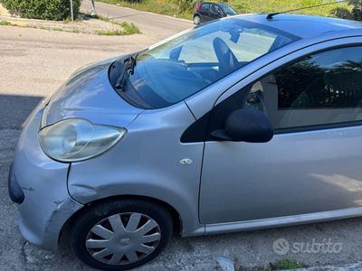 Grigio Usata 2006 Peugeot 107 Utilitaria | 3600 € (Buon prezzo)