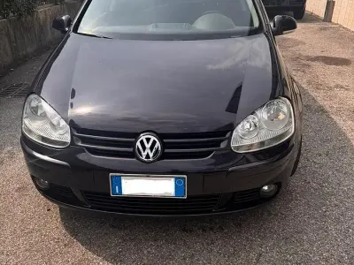 Usata VW Golf IV 102 CV (75 kW) 2006 Nero Berlina