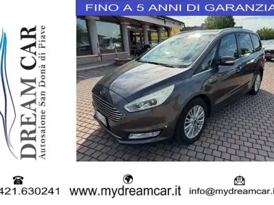 Usata Ford Galaxy Titanium 209 CV (153 kW) 2017 Grigio Monovolume