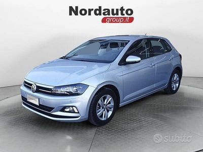Usata VW Polo Comfortline 65 CV (47 kW) 2018 Grigio Berlina