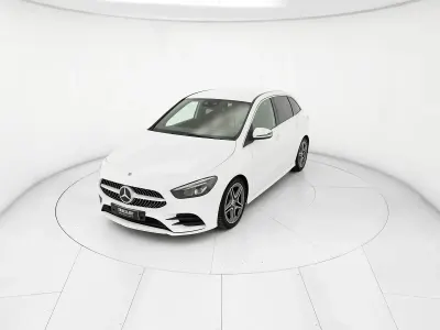 Usata Mercedes B200 Premium 150 CV (110 kW) 2021 Bianco Utilitaria