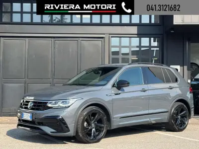 Usata VW Tiguan R-line 150 CV (110 kW) 2024 Antracite SUV