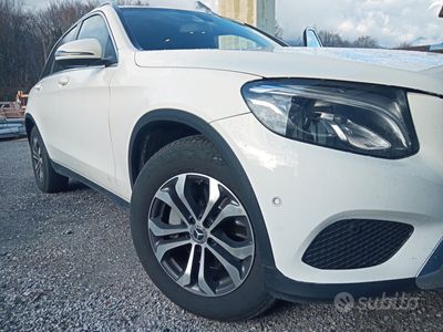 Mercedes GLC220