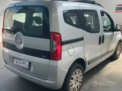 Usata Fiat Qubo Trekking 75 CV (55 kW) 2011 Grigio Monovolume