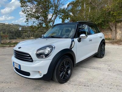 Usata Mini Cooper D Countryman 111 CV (81 kW) 2014 Bianco SUV