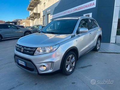 Usata Suzuki Vitara Cool 120 CV (88 kW) 2015 Grigio SUV