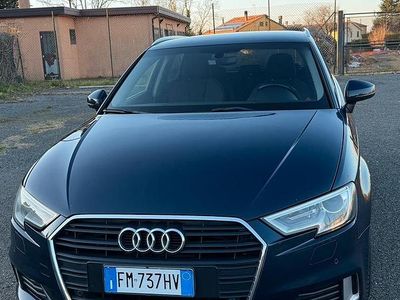 Usata Audi A3 150 CV (110 kW) 2017 Blu Berlina