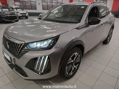 Usata Peugeot 2008 Allure 131 CV (96 kW) 2025 Grigio SUV