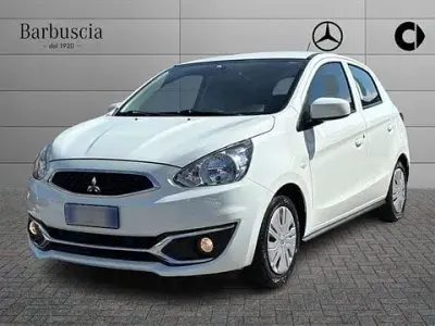 Usata Mitsubishi Space Star 71 CV (52 kW) 2020 Bianco Utilitaria