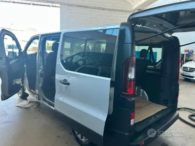 Usata Nissan NV300 121 CV (88 kW) 2018 Furgone