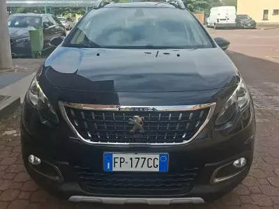 Usata Peugeot 2008 S 110 CV (80 kW) 2018 Nero SUV
