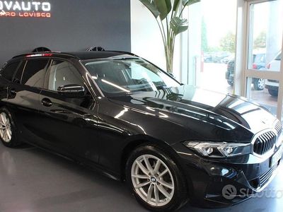 Usata BMW 318 Advantage 150 CV (110 kW) 2022 Nero Station wagon