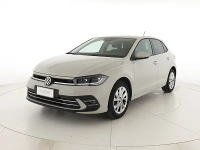 Usata VW Polo Style 95 CV (69 kW) 2023 Ascot grey Utilitaria