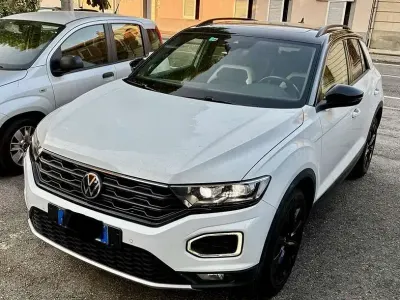 Usata VW T-Roc Advance 150 CV (110 kW) 2021 Bianco SUV
