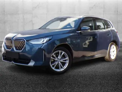 Usata BMW X3 299 CV (219 kW) 2025 Blu/azzurro SUV