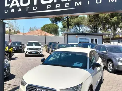 Usata Audi A1 Ambition 90 CV (66 kW) 2012 Beige Utilitaria