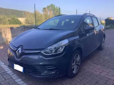 Usata Renault Clio Business 75 CV (55 kW) 2019 Grigio Station wagon