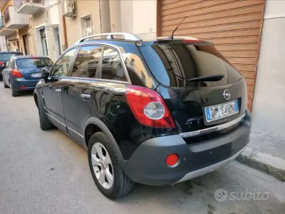 Usata Opel Antara Cosmo 150 CV (110 kW) 2008 Nero SUV