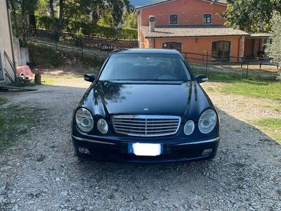 Mercedes E270